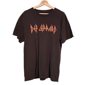 Def Leppard T-shirt in Size XL